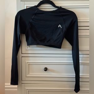 Oner Active EFFORTLESS SEAMLESS LONG SLEEVE CROP TOP